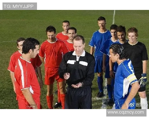 足球明星被扔钱事件引发热议背后的故事与真相揭秘